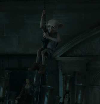 Dobby_lostening_the_chandelier.png